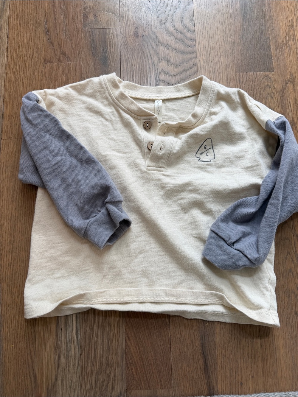 Rylee + Cru Two-Tone Henley Long-Sleeve Top - Cream and Gray